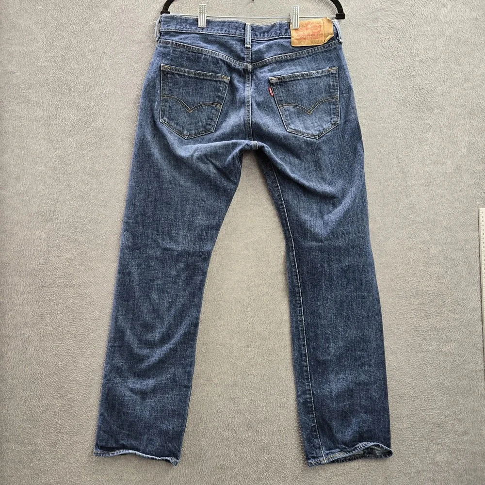 Levis *please carefully